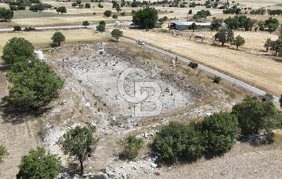 Serinhisar Cumhuriyet Mahallesinde 3.140 m² Satılık Tarla