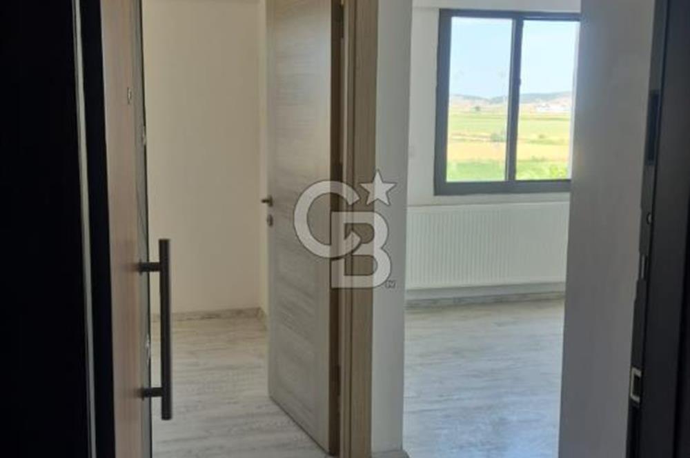 MENEMEN SEYREK'TE KİRALIK, 1+1 ÇİFT CEPHE, KÖŞE DAİRE