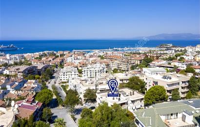 Merkezi Konumda, Deniz Manzaralı, Geniş ve Aydınlık 3 Satılık Daire
