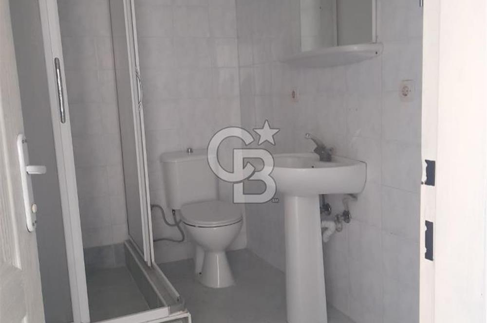 Örnekköy'de Site İçinde 3+1 Fırsat Kiralık Daire