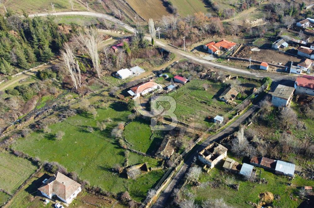 Çanakkale Lapseki Beybaş Doğa Manzaralı Taş Ev Dam ve 372m²Arsa