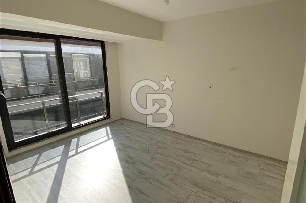 Zümrüt Mahallesi'nde 175 M2 Dubleks 4+1 Kiralık Daire
