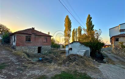 Çanakkale Lapseki Kocavelide Boğaz Manzaralı Köy Evi ve Arsası