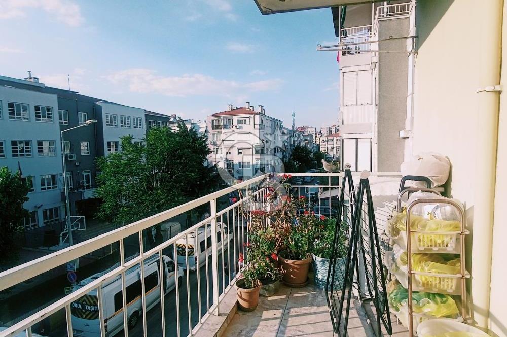 Bahçelievler İzmir Cadde Üzeri Merkezi Konumda 2+1 Daire