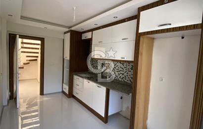 Zümrüt Mahallesi'nde 175 M2 Dubleks 4+1 Kiralık Daire