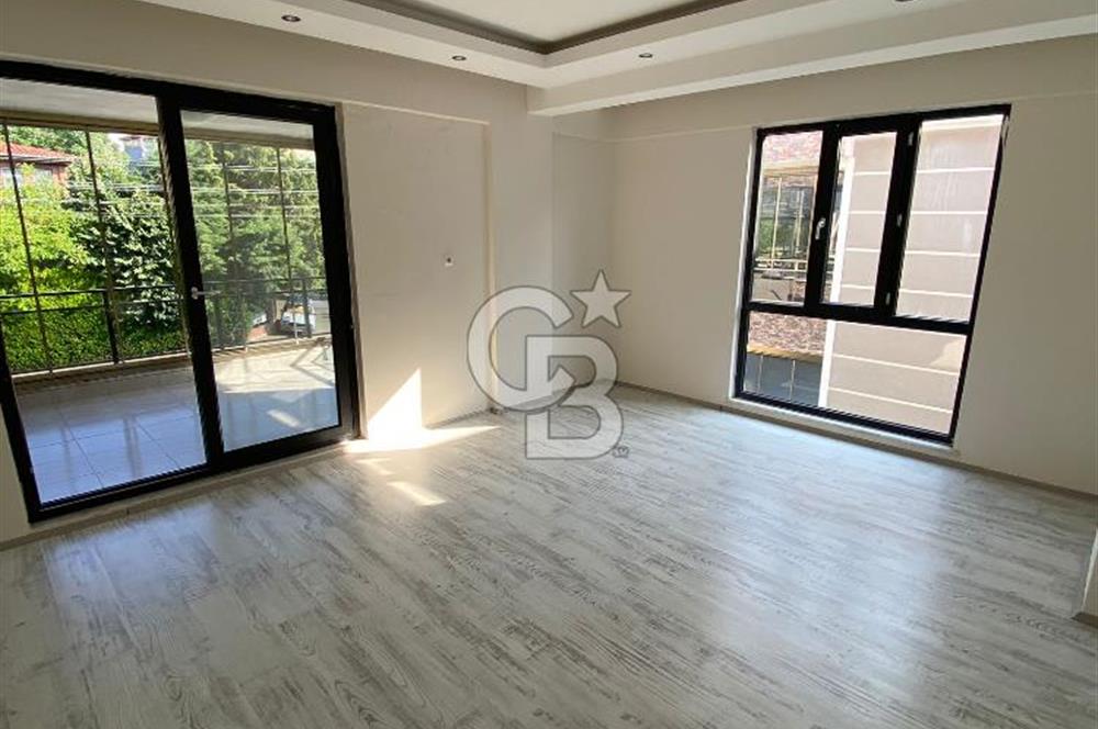 Zümrüt Mahallesi'nde 175 M2 Dubleks 4+1 Kiralık Daire