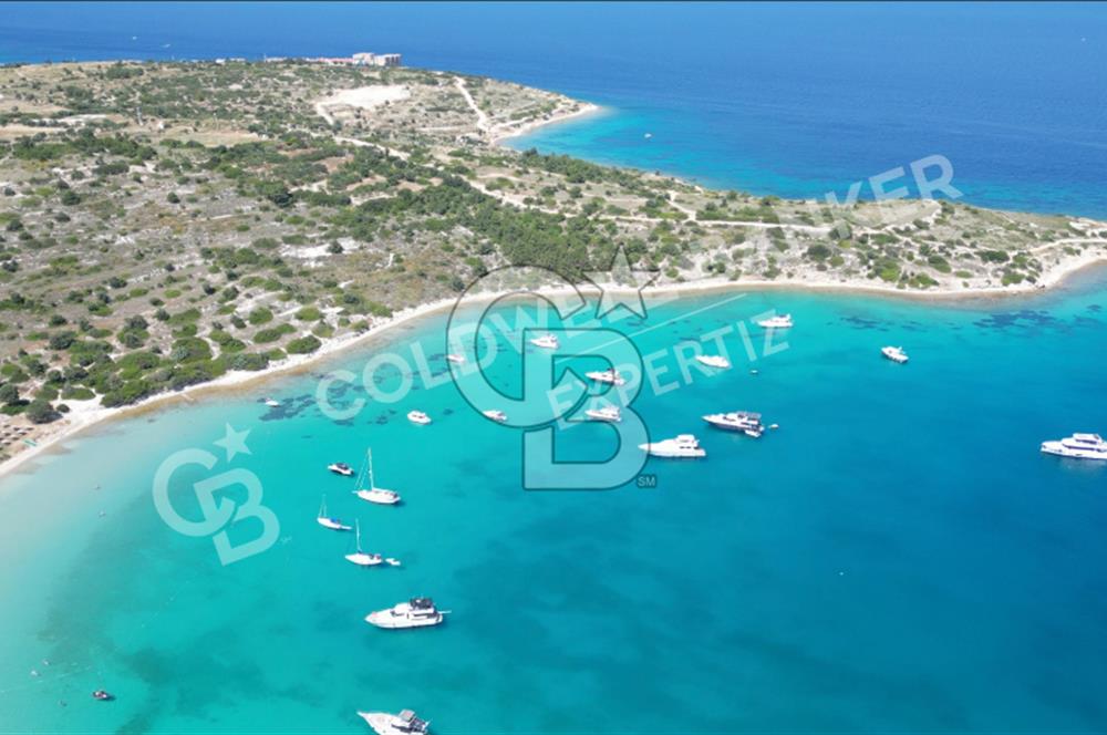 Çeşme Dalyan'da Satılık Villa İmarlı Arsa
