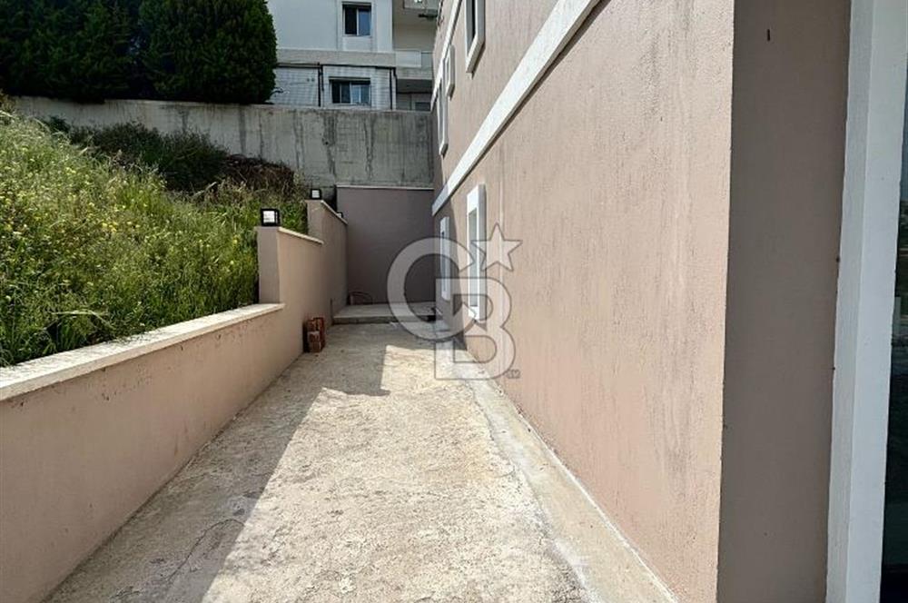 URLA BİN KONUTLAR GİRİŞİNDE CADDE ÜSTÜNDE KİRALIK DÜKKAN