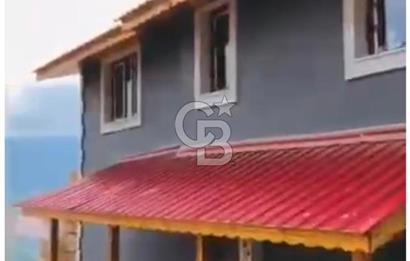 Pozantı İlçesi Yenikonacık'da 2 katlı betonarme ve arsası
