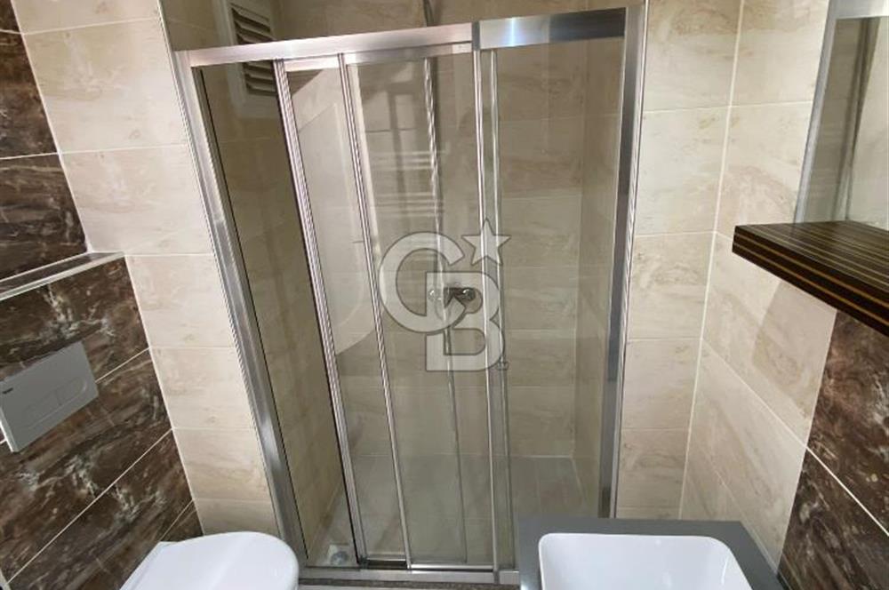 Zümrüt Mahallesi'nde 175 M2 Dubleks 4+1 Kiralık Daire