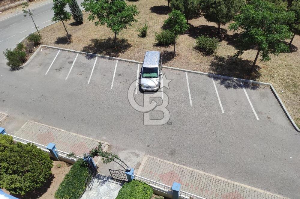 Örnekköy'de Site İçinde 3+1 Fırsat Kiralık Daire