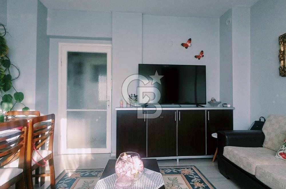 Bahçelievler İzmir Cadde Üzeri Merkezi Konumda 2+1 Daire