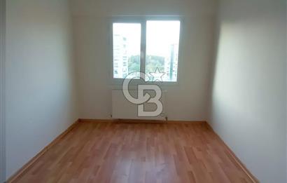 Karşıyaka Fırsat Geniş Kiralık Daire