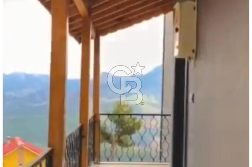 Pozantı İlçesi Yenikonacık'da 2 katlı betonarme ve arsası