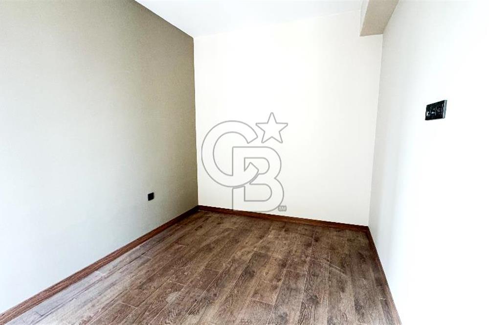 YAKACIK SWİFT165 PROJESİNDE 1+1 KİRALIK KÖŞE DAİRE