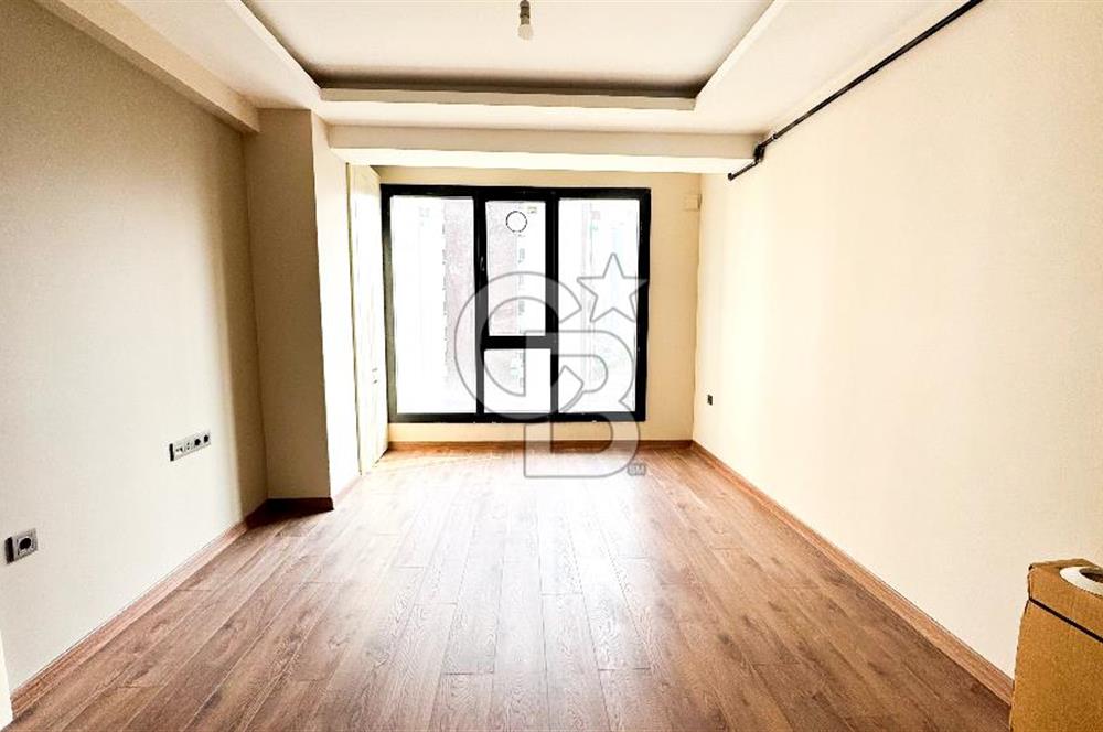 YAKACIK SWİFT165 1+1 KİRALIK DAİRE