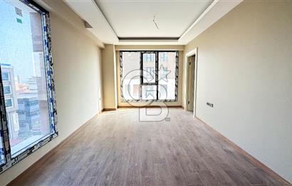YAKACIK SWİFT165 PROJESİNDE 1+1 KİRALIK KÖŞE DAİRE
