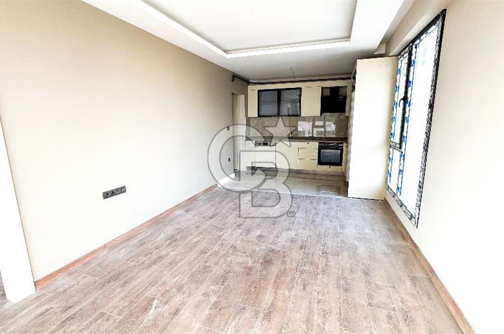 YAKACIK SWİFT165 PROJESİNDE 1+1 KİRALIK KÖŞE DAİRE