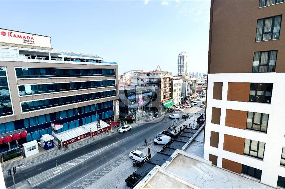 YAKACIK SWİFT165 PROJESİNDE 1+1 KİRALIK KÖŞE DAİRE