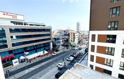 YAKACIK SWİFT165 PROJESİNDE 1+1 KİRALIK KÖŞE DAİRE