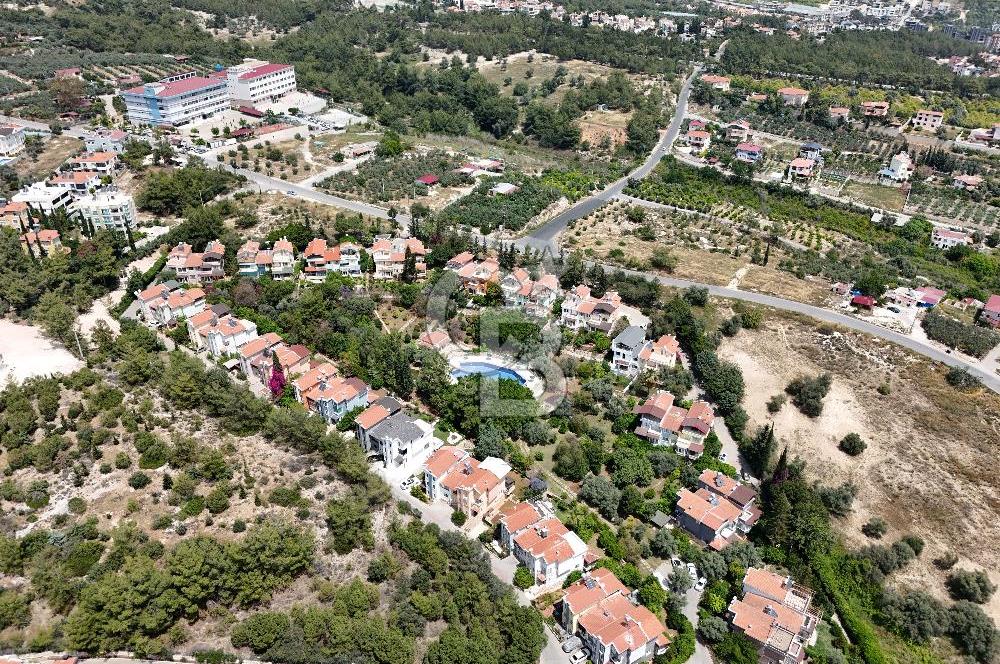 Mersin Mezitli Kuyuluk Çamlıca Mah.de Site İçi Kiralık Villa