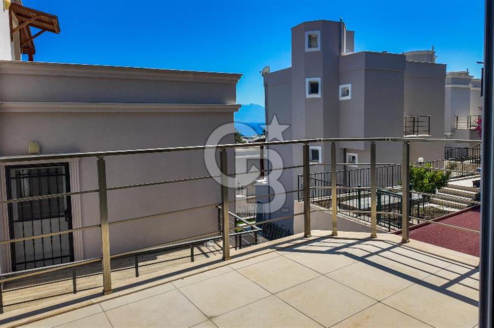 Bodrum Akyarlarda Denize Yakın 3 Katlı Müstakil Villa