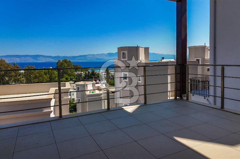 Bodrum Akyarlarda Denize Yakın 3 Katlı Müstakil Villa