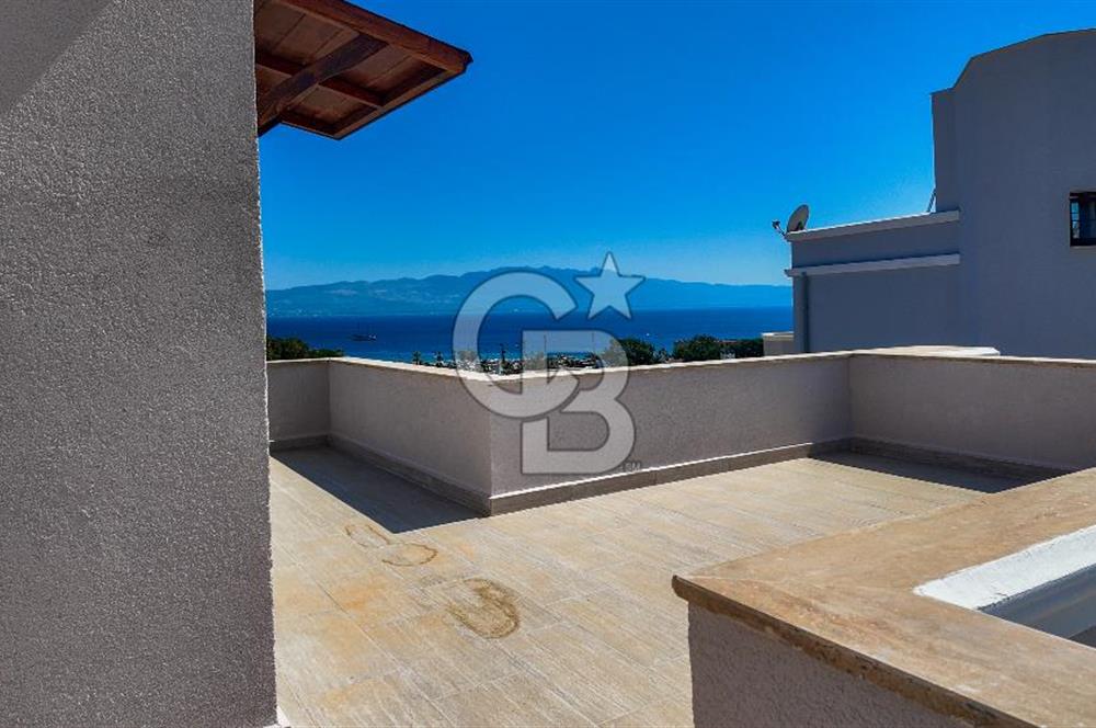 Bodrum Akyarlarda Denize Yakın 3 Katlı Müstakil Villa