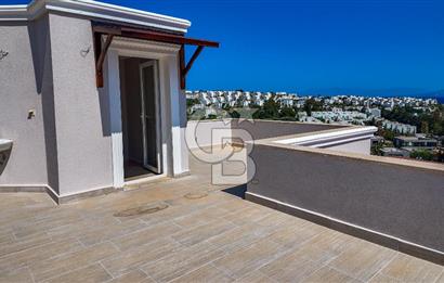 Bodrum Akyarlarda Denize Yakın 3 Katlı Müstakil Villa