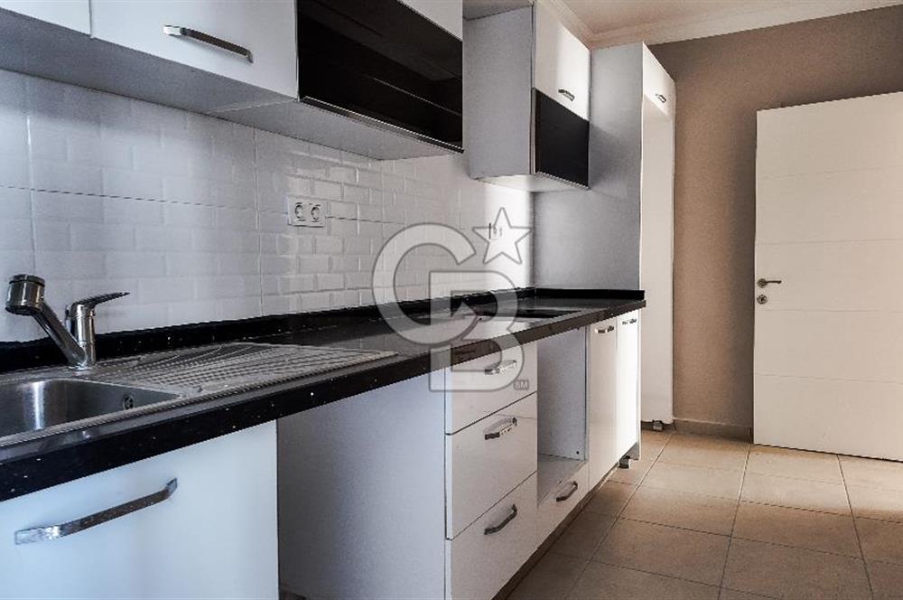 Bodrum Akyarlarda Denize Yakın 3 Katlı Müstakil Villa