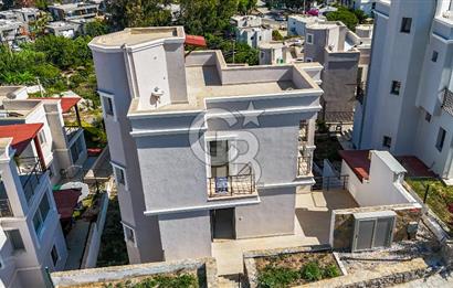 Bodrum Akyarlarda Denize Yakın 3 Katlı Müstakil Villa