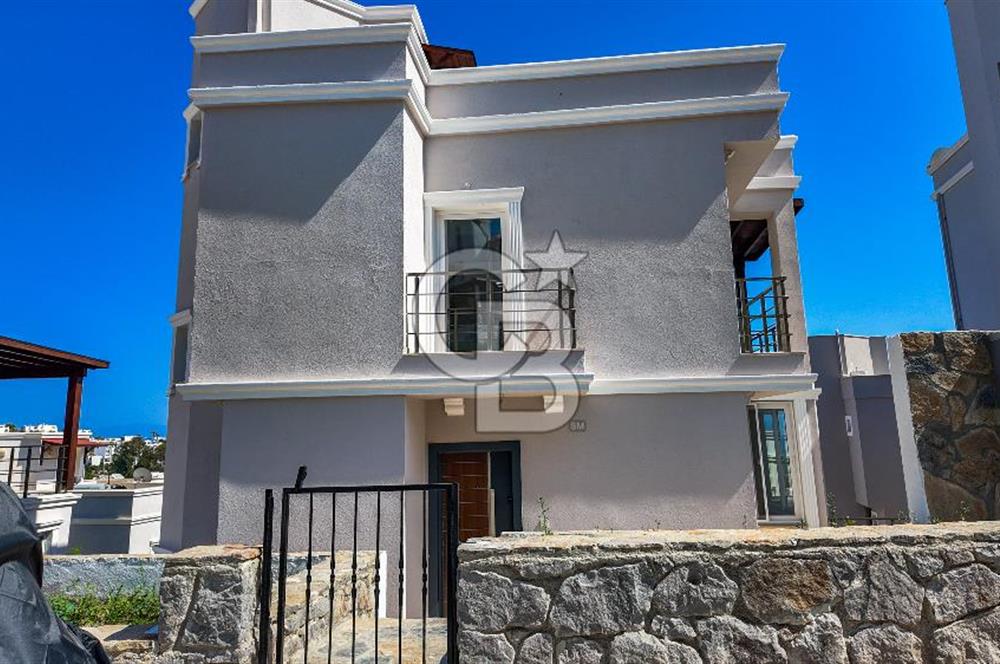 Bodrum Akyarlarda Denize Yakın 3 Katlı Müstakil Villa