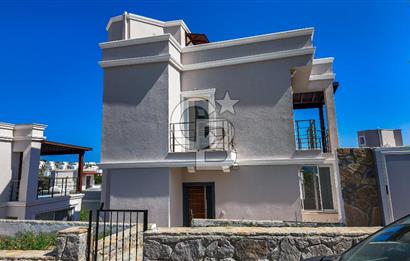 Bodrum Akyarlarda Denize Yakın 3 Katlı Müstakil Villa