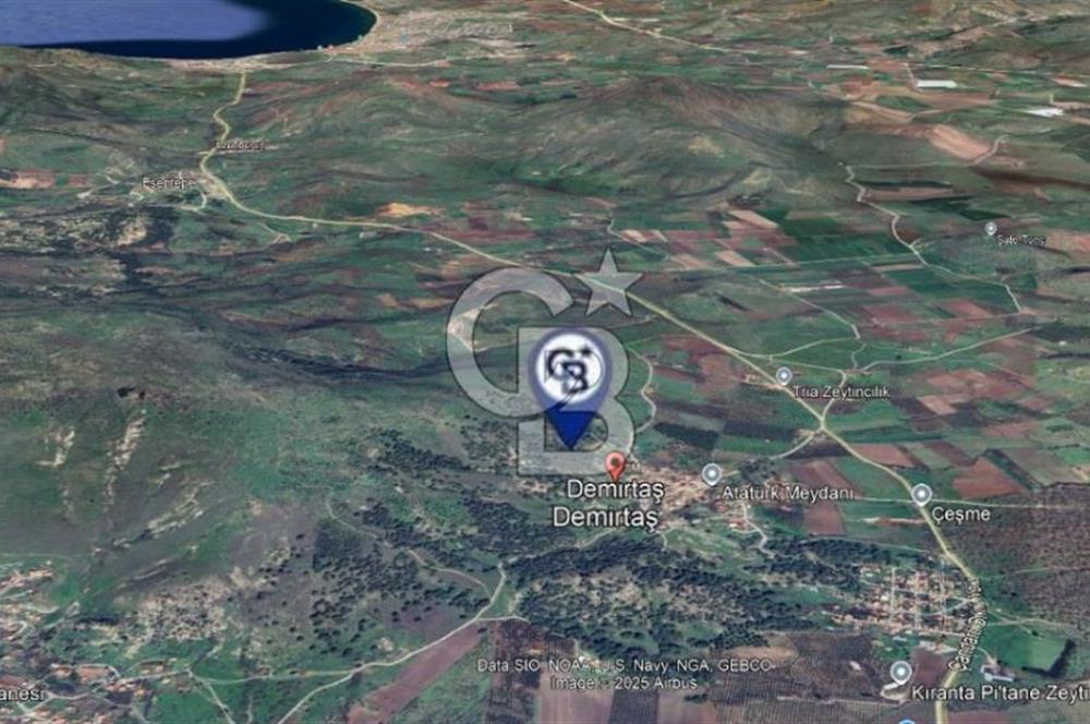 İzmir Dikili Demirtaş'da 828 M² Fırsat Satılık Arsa