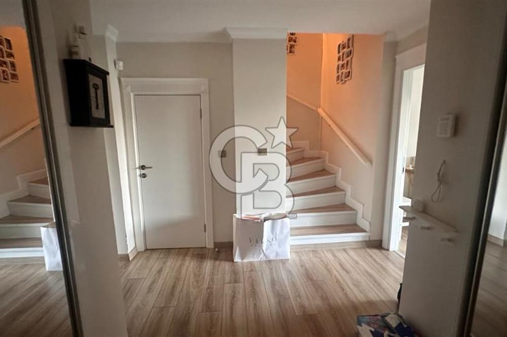 BÜYÜKÇEKMECE HEDEF KONAKLARI_SATILIK 5+3 FORLEKS (4 KATLI) VİLLA
