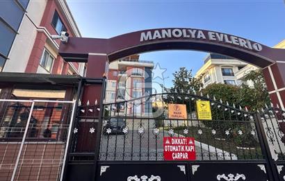 BÜYÜKÇEKMECE MANOLYA EVLERİ1 SATILIK 3+1 150M2 EBVYN+HAVUZ+GARAJ