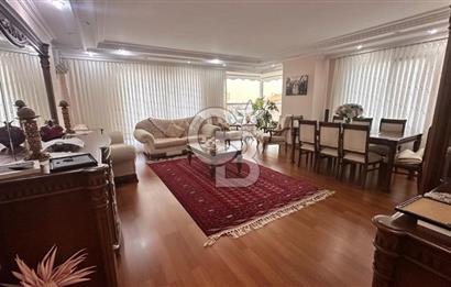 BÜYÜKÇEKMECE MANOLYA EVLERİ1 SATILIK 3+1 150M2 EBVYN+HAVUZ+GARAJ