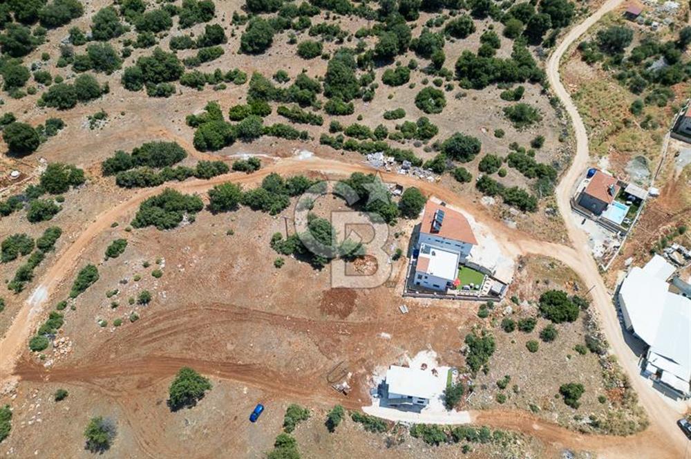 CB ARDENDEN ANTALYA KAŞ BAYINDIRDA SATILIK TARLA