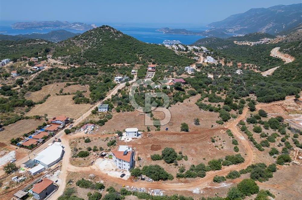 CB ARDENDEN ANTALYA KAŞ BAYINDIRDA SATILIK TARLA