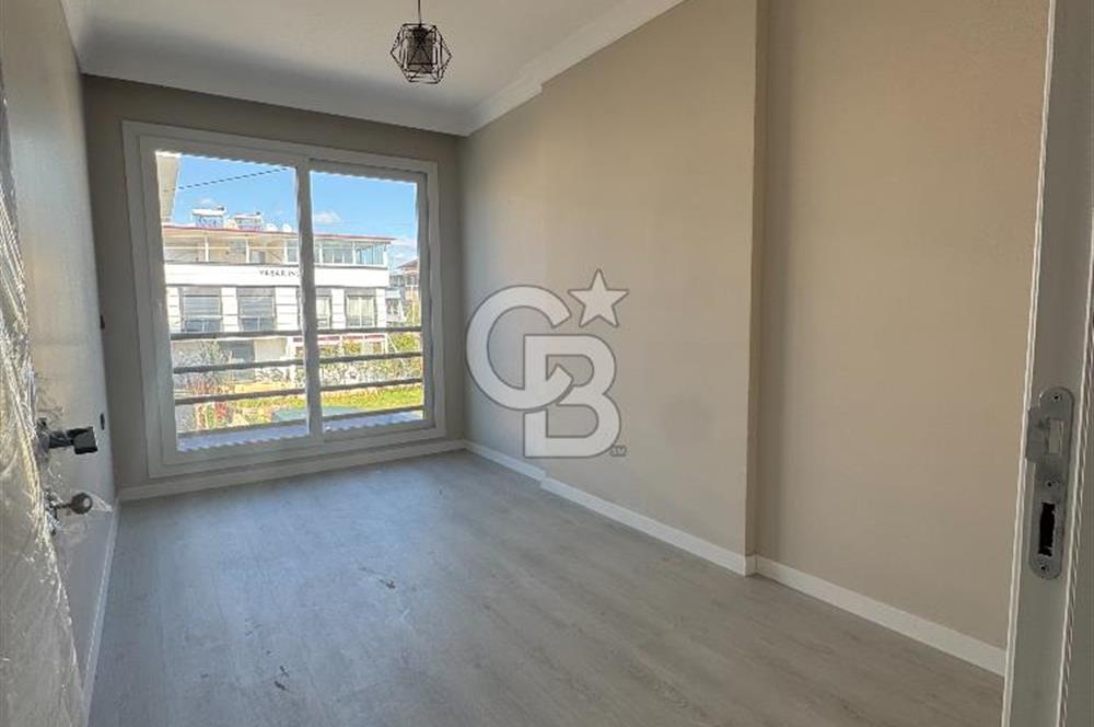 Ürkmez Payamlı' da Satılık Müstakil Bahçeli Villa