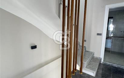 Ürkmez Payamlı' da Satılık Müstakil Bahçeli Villa