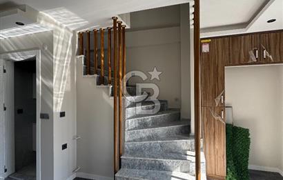 Ürkmez Payamlı' da Satılık Müstakil Bahçeli Villa