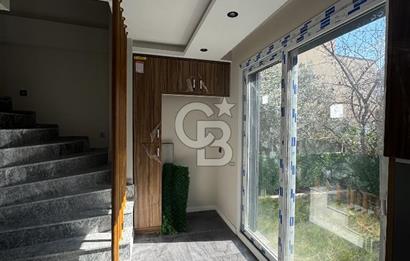 Ürkmez Payamlı' da Satılık Müstakil Bahçeli Villa