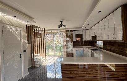 Ürkmez Payamlı' da Satılık Müstakil Bahçeli Villa