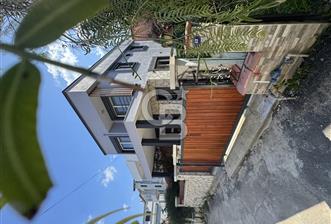 Ürkmez Payamlı' da Satılık Müstakil Bahçeli Villa