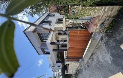Ürkmez Payamlı' da Satılık Müstakil Bahçeli Villa