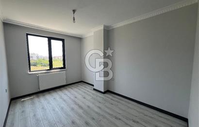 Hadımköyde Merkezi Konumda Komple Satılık 10 Daireli Yeni Bina