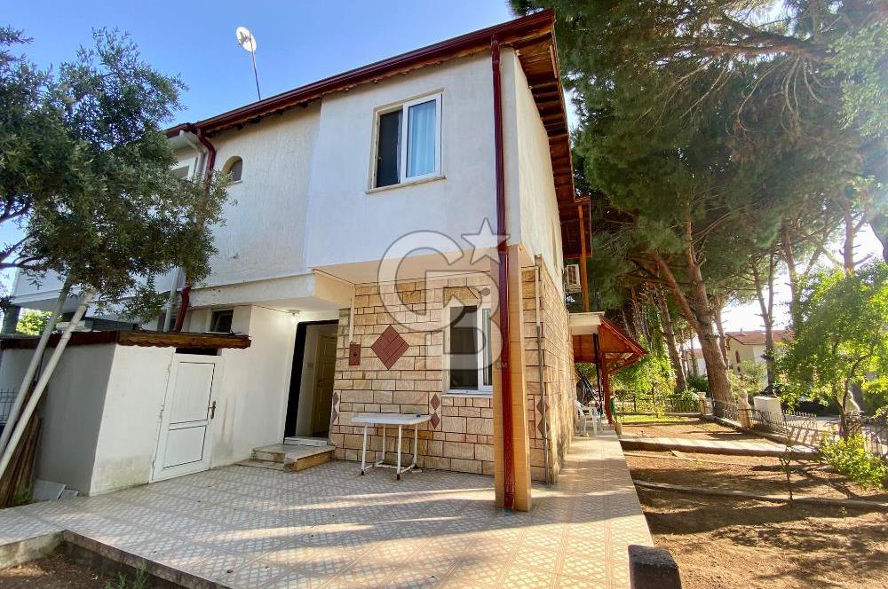 SALİHLERALTINDA DENİZE 45 METRE NEZİH SİTE İÇERİSİNDE 3+1 VİLLA