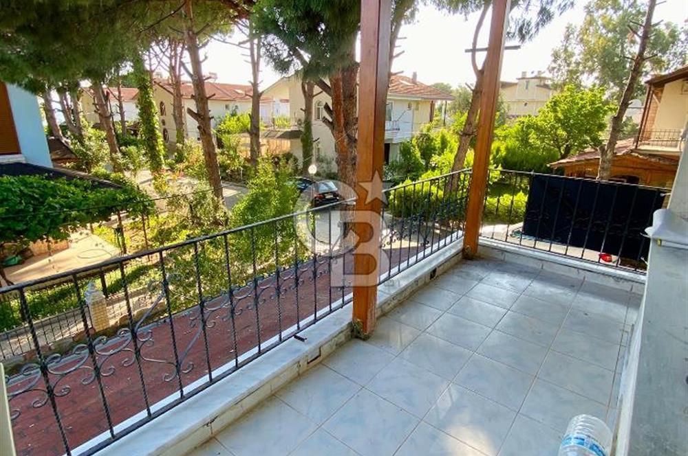 SALİHLERALTINDA DENİZE 45 METRE NEZİH SİTE İÇERİSİNDE 3+1 VİLLA