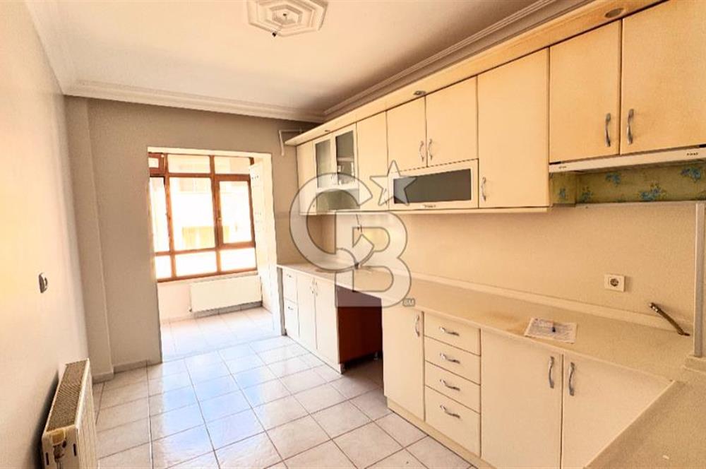 ESAT CAD PARALELİNDE BAKIMLI KAPALI GARAJLI 3+1 KİRALIK DAİRE